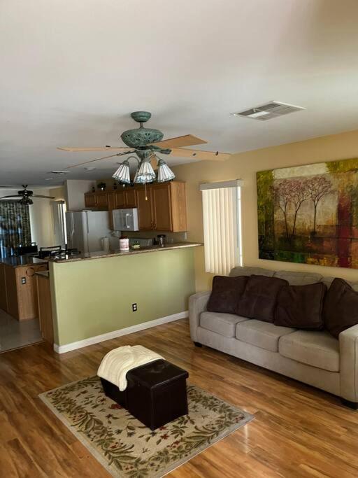 Vic'S 3 Bedroom 4Beds & Pool Centrally Located! Las Vegas Buitenkant foto